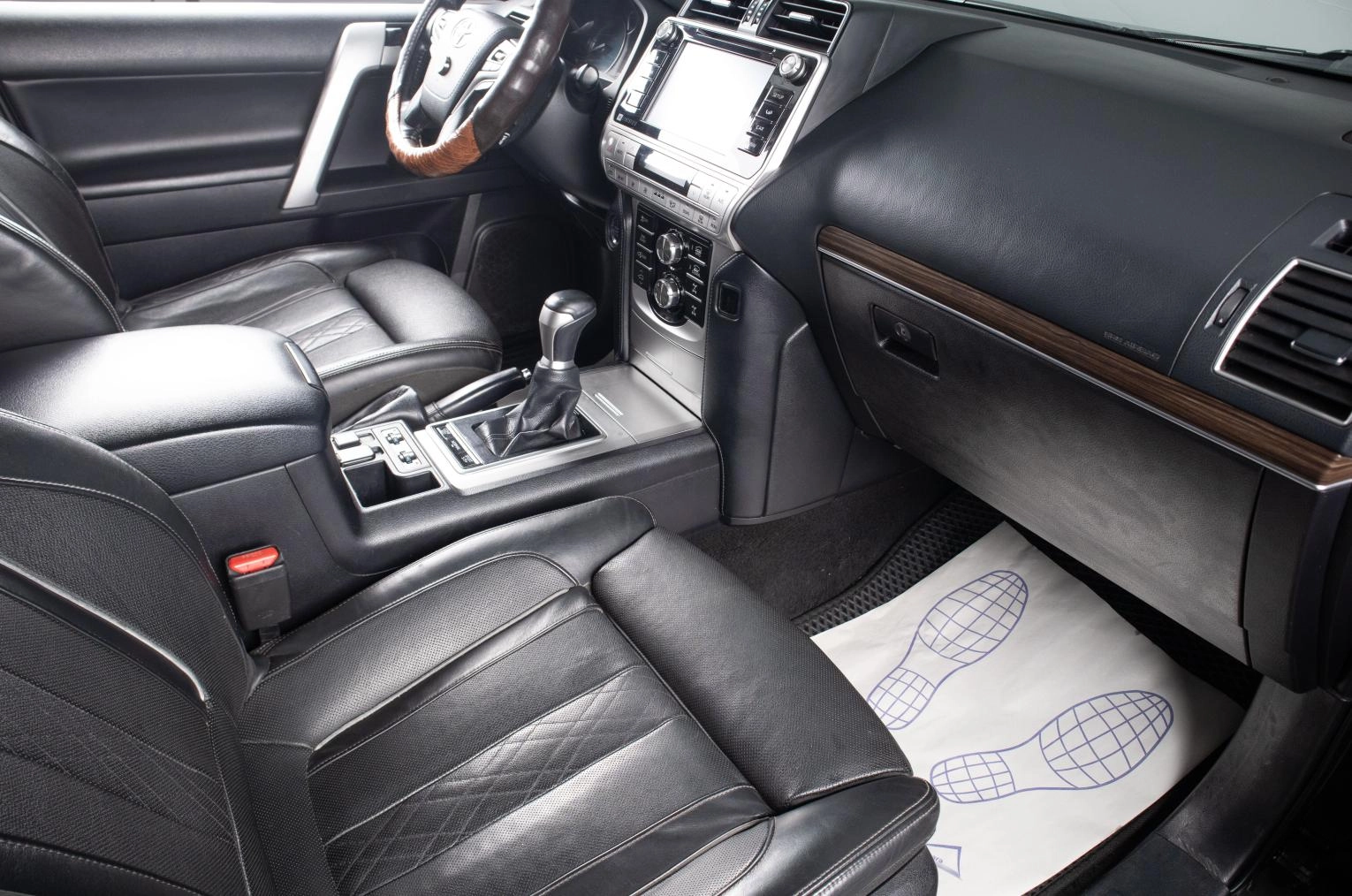 Toyota Land Cruiser Prado 19 из 20