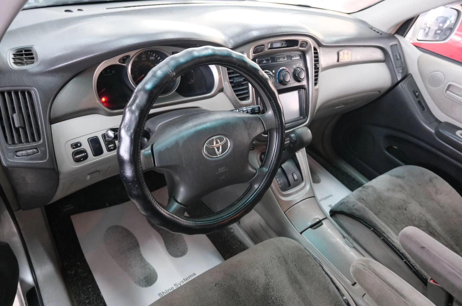 Toyota Highlander 10 из 22