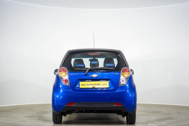 Chevrolet Spark 5 из 6