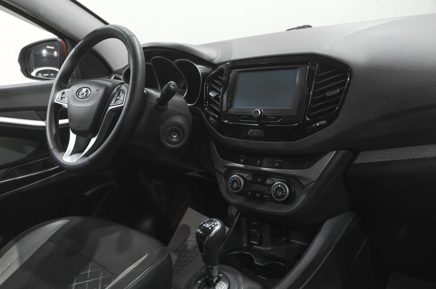 ВАЗ (LADA) Vesta Cross 18 из 30