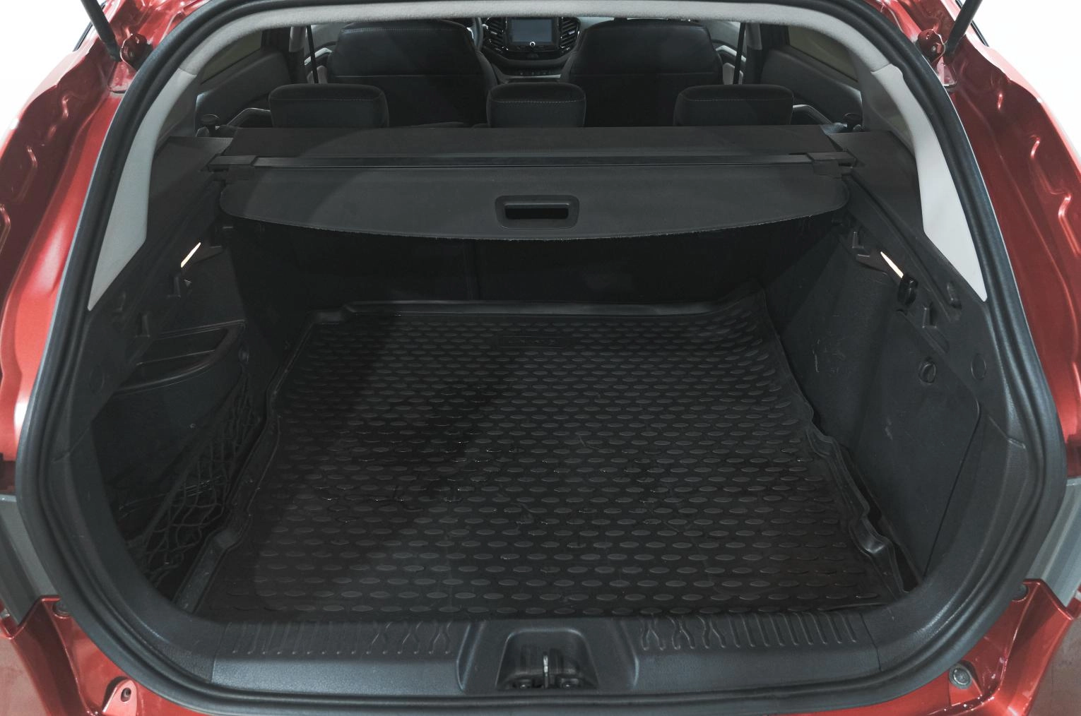 ВАЗ (LADA) Vesta Cross 30 из 30