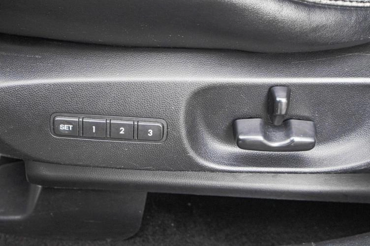 Mazda CX-7 12 из 30