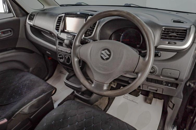 Suzuki Solio 7 из 16