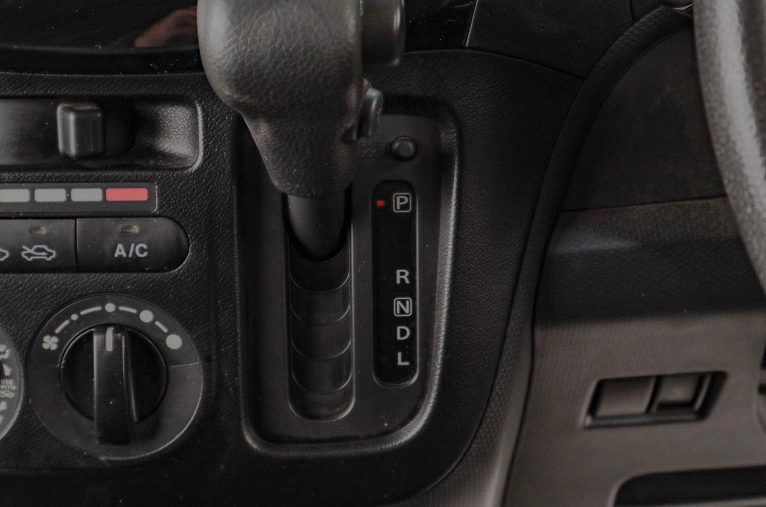 Suzuki Solio 11 из 16