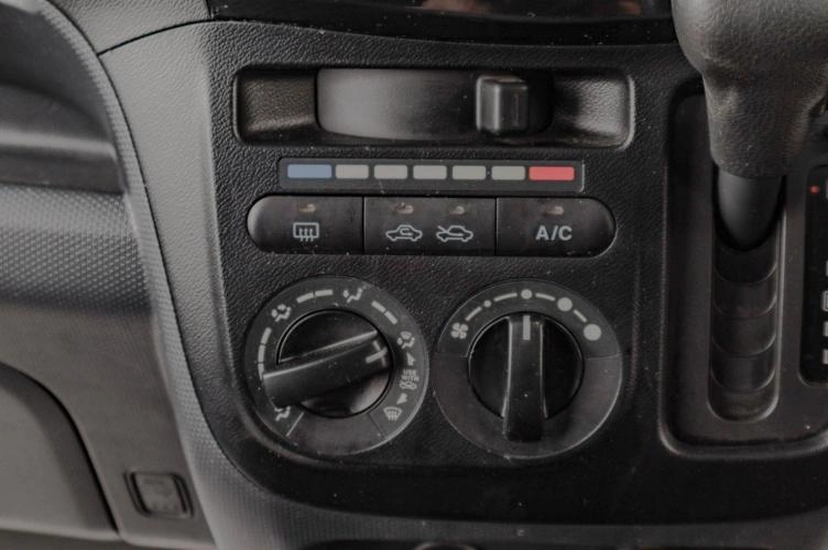 Suzuki Solio 12 из 16