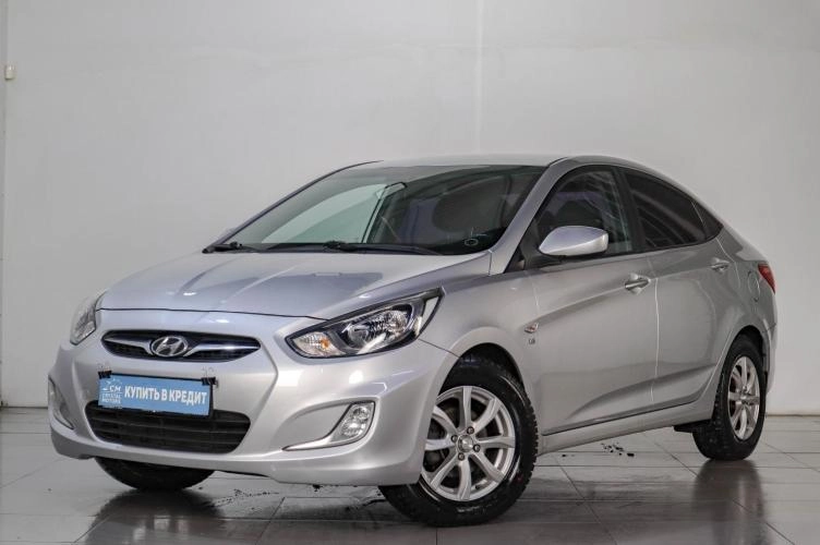 Hyundai Solaris 3 из 6