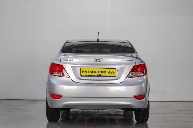 Hyundai Solaris 5 из 6