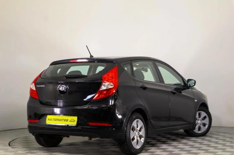 Hyundai Solaris 4 из 6