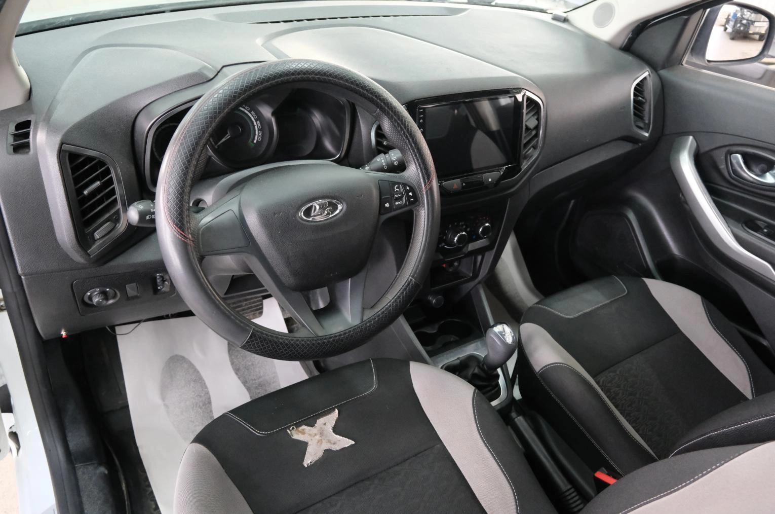 ВАЗ (LADA) XRAY 10 из 22