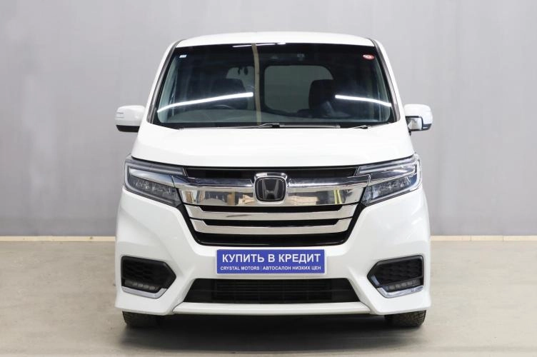 Honda Stepwgn Spada 2 из 5