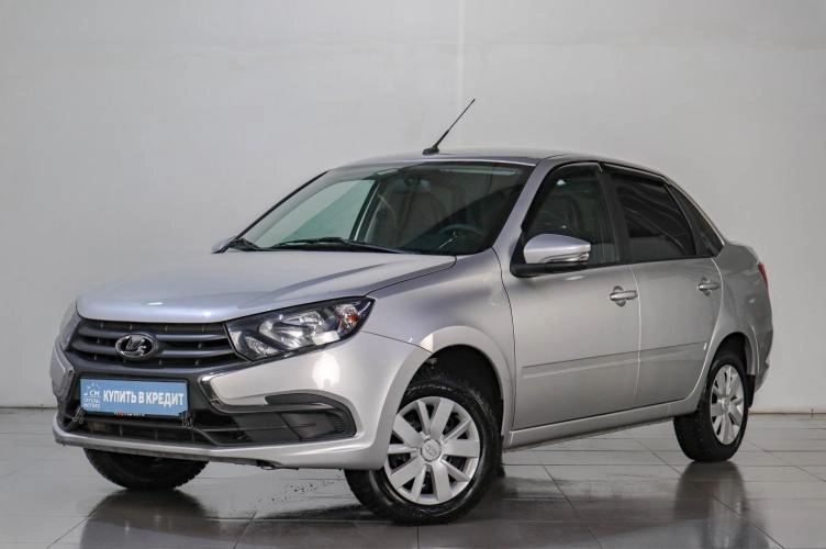 ВАЗ (LADA) Granta 3 из 5
