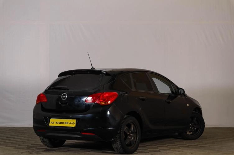 Opel Astra 4 из 5