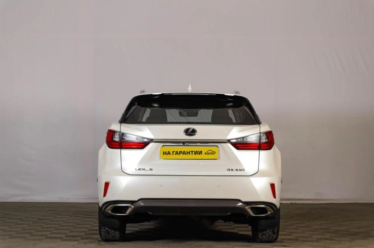 Lexus RX 5 из 5