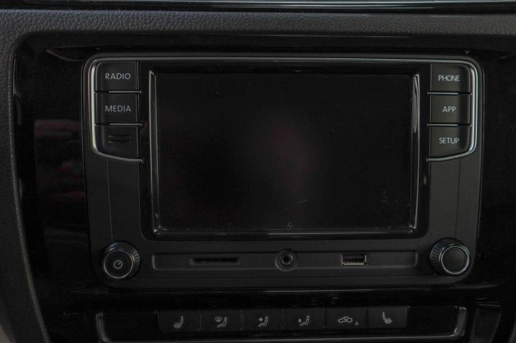 Volkswagen Jetta 16 из 21