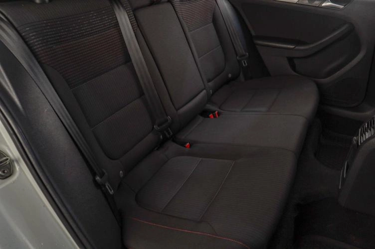 Volkswagen Jetta 20 из 21