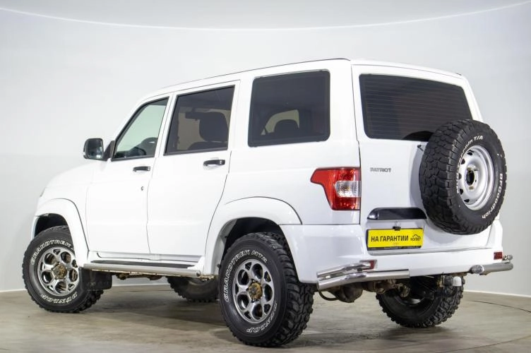 УАЗ Patriot 6 из 6