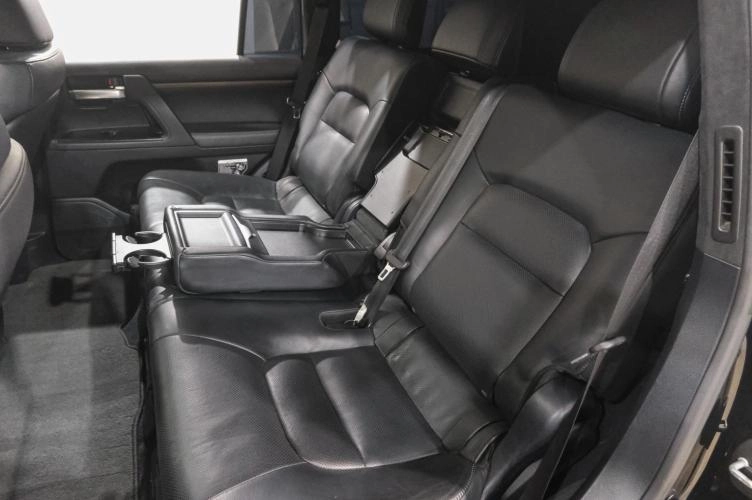 Toyota Land Cruiser 45 из 48