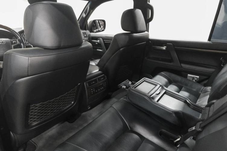 Toyota Land Cruiser 43 из 48