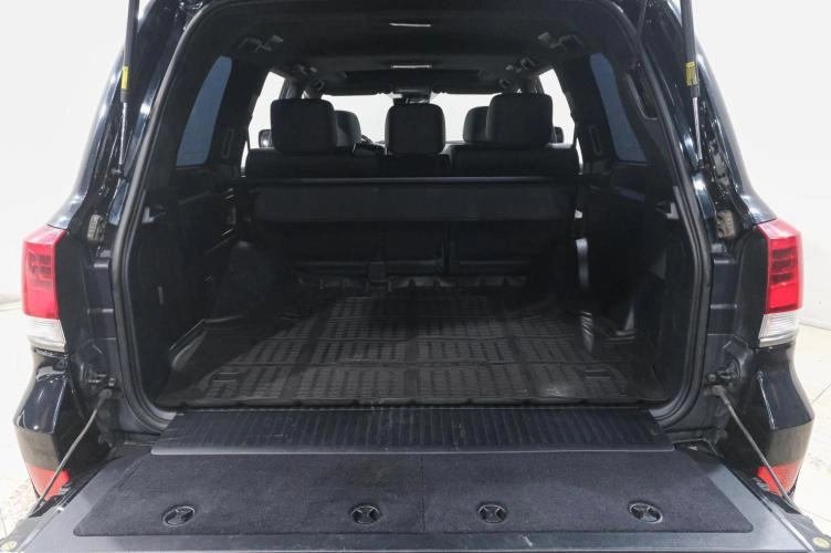 Toyota Land Cruiser 46 из 48