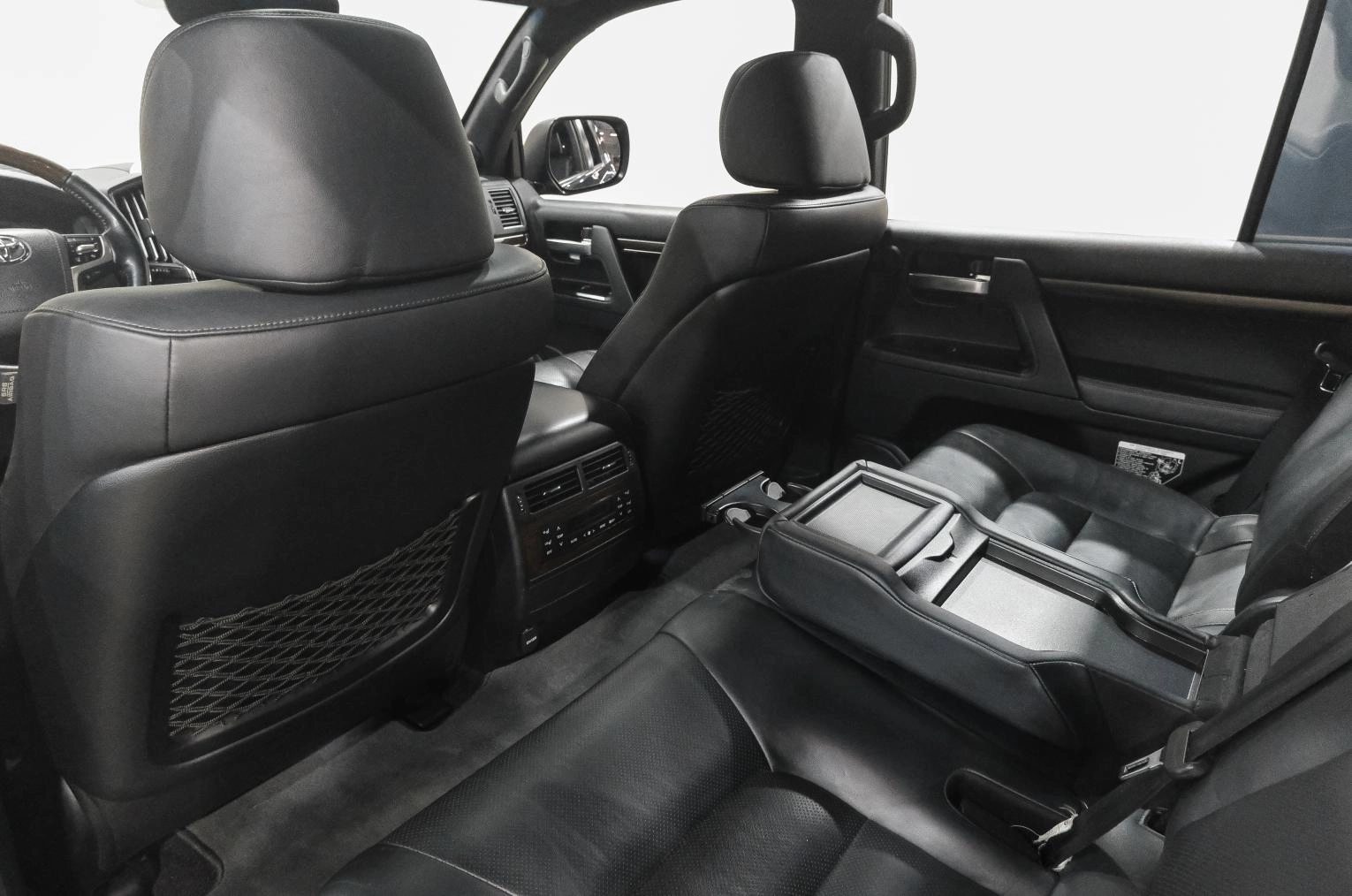 Toyota Land Cruiser 43 из 48