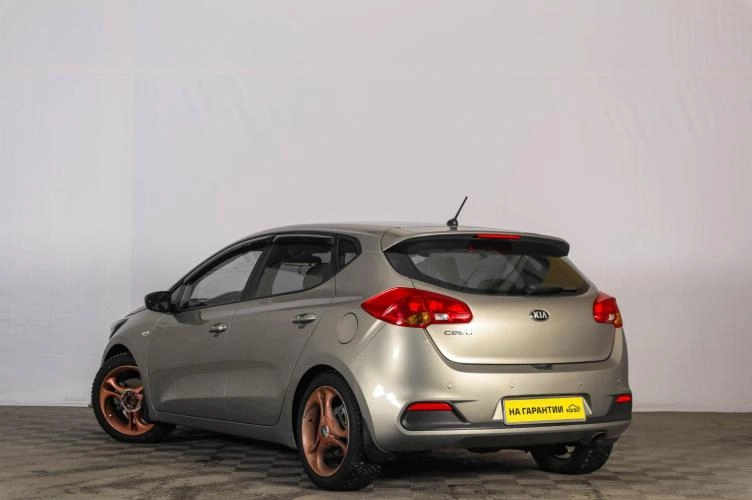 KIA cee'd 6 из 6