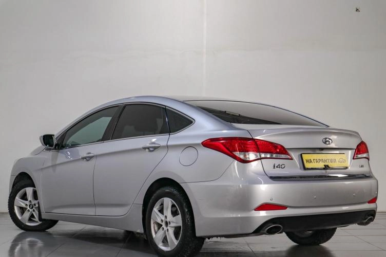 Hyundai i40 4 из 6