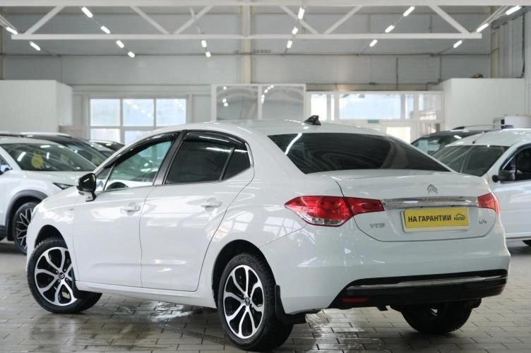Citroen C4 4 из 5