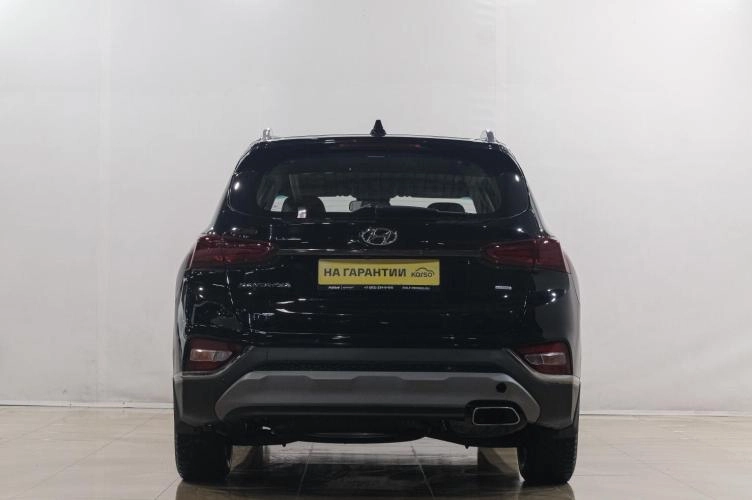 Hyundai Santa Fe 5 из 6