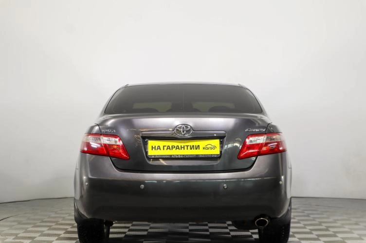 Toyota Camry 5 из 5