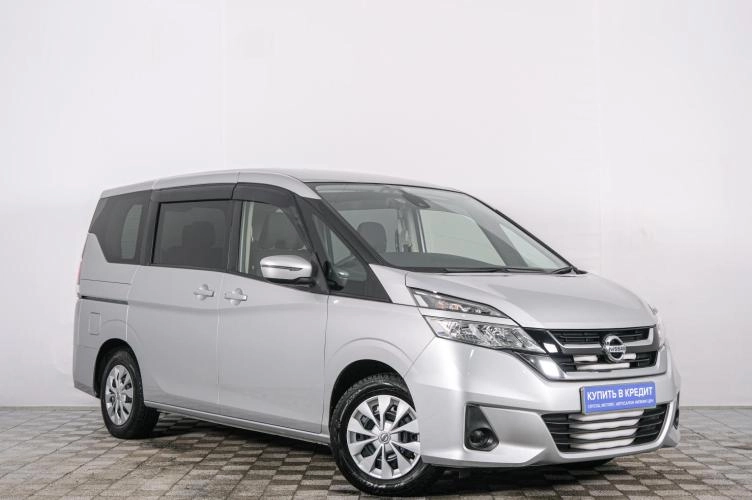 Nissan Serena 1 из 5