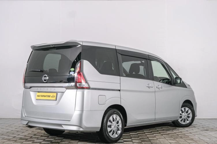 Nissan Serena 6 из 6