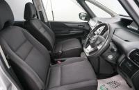 Nissan Serena 7 из 21