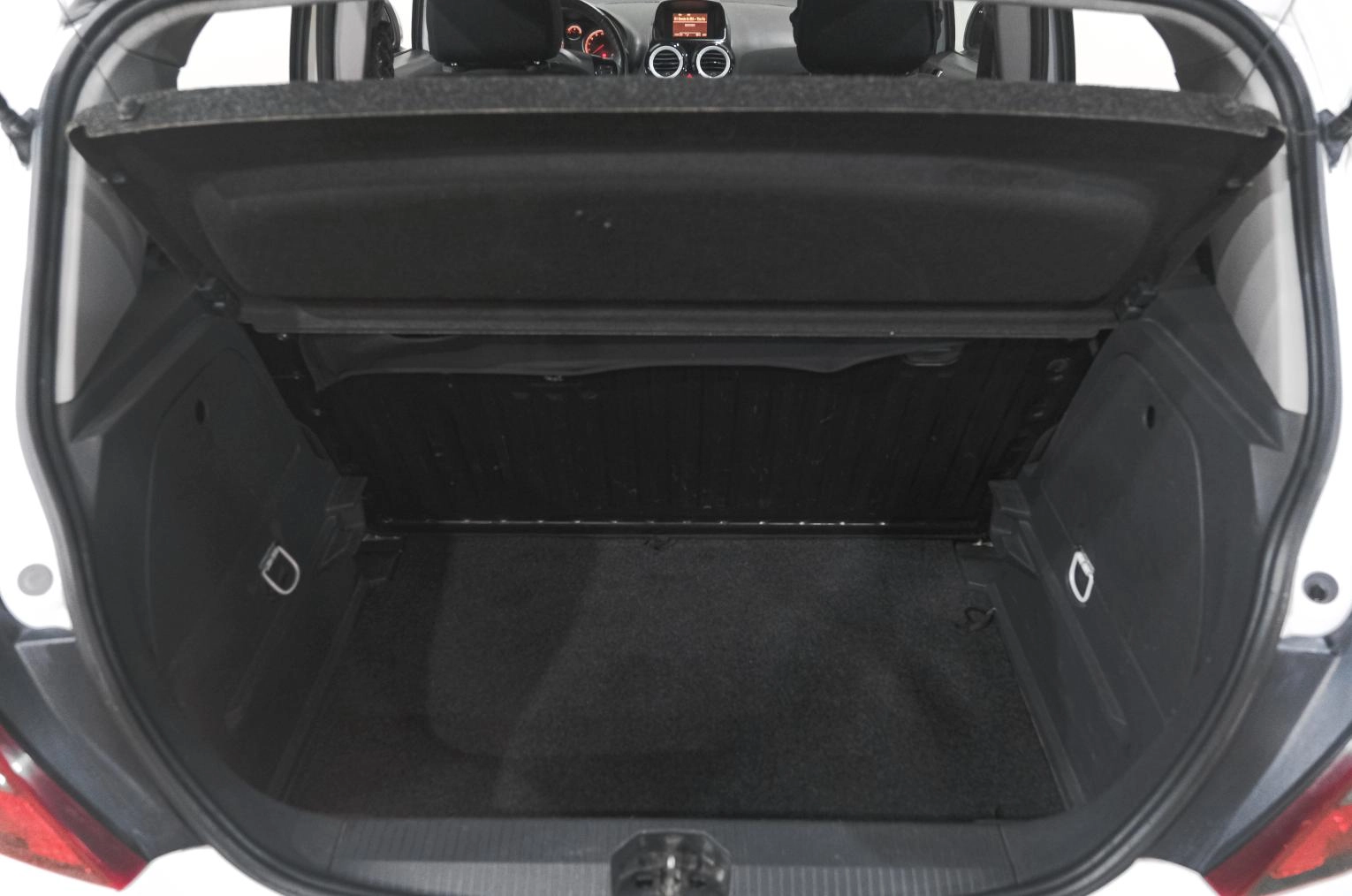 Opel Corsa 25 из 25