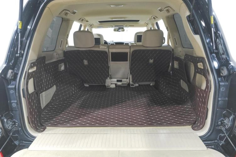 Lexus LX 49 из 51