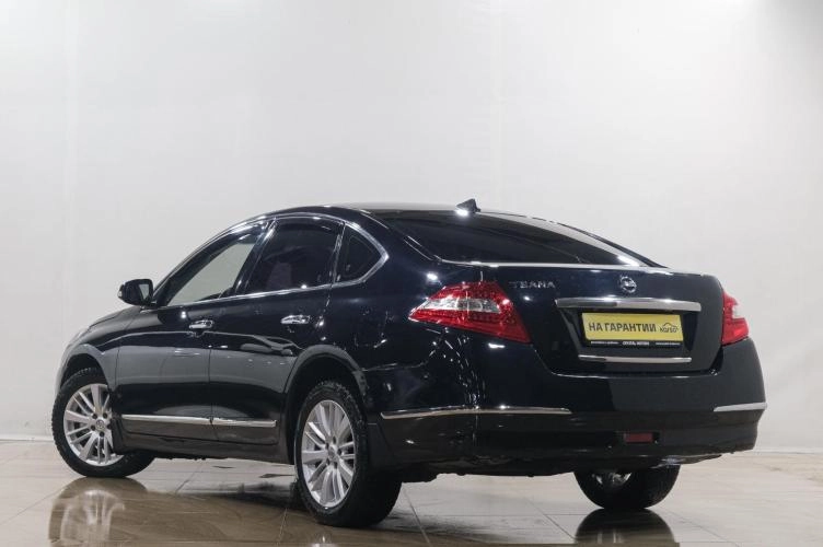 Nissan Teana 4 из 6