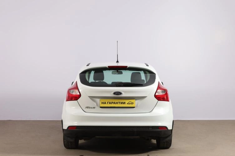 Ford Focus 5 из 6