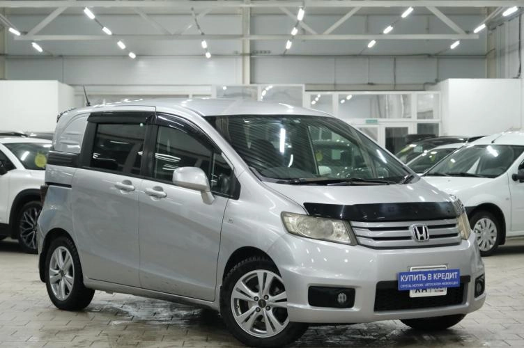 Honda Freed 1 из 5
