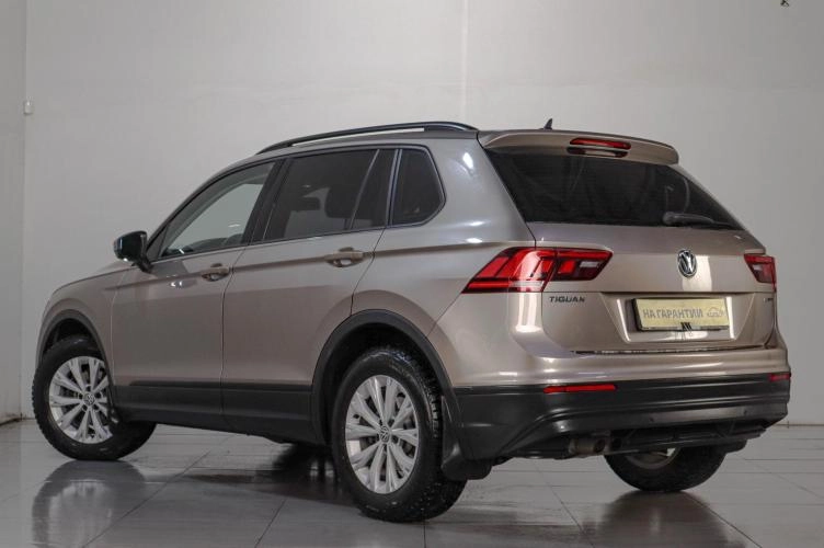 Volkswagen Tiguan 6 из 6