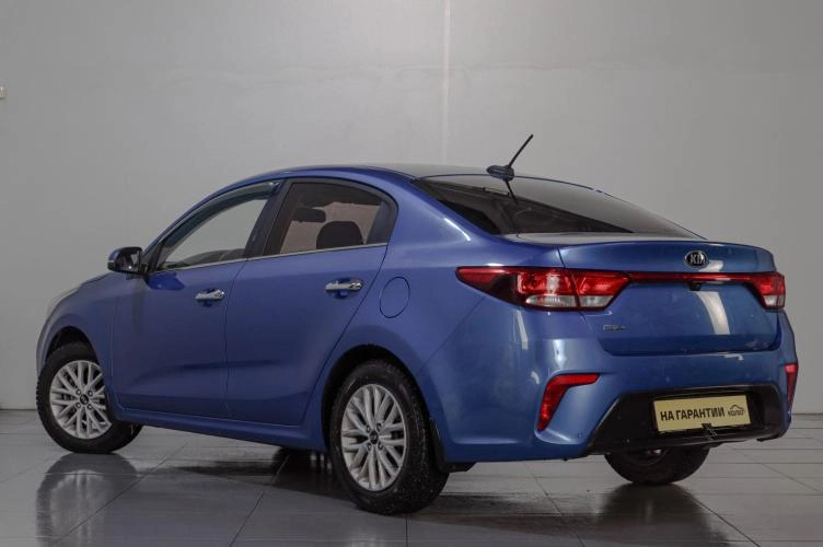 KIA Rio 4 из 6