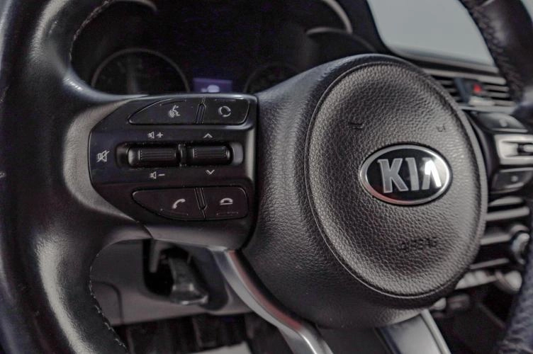 KIA Rio 10 из 18