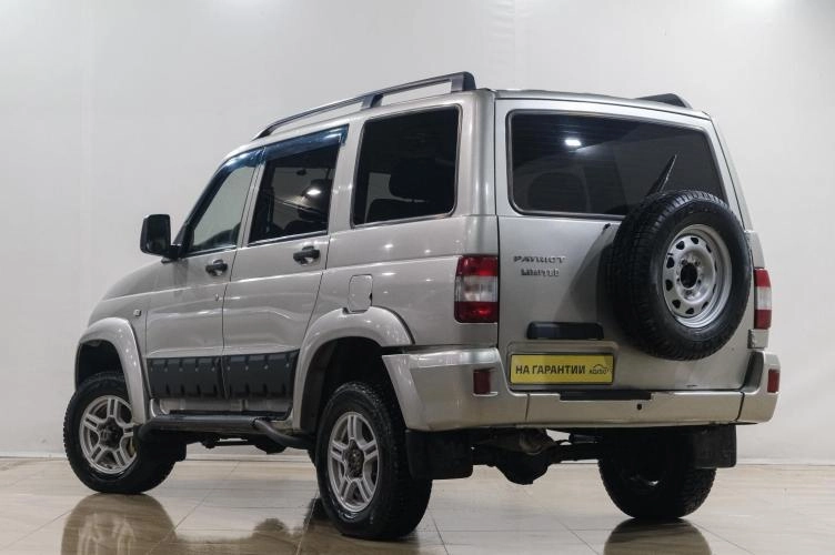 УАЗ Patriot 4 из 5