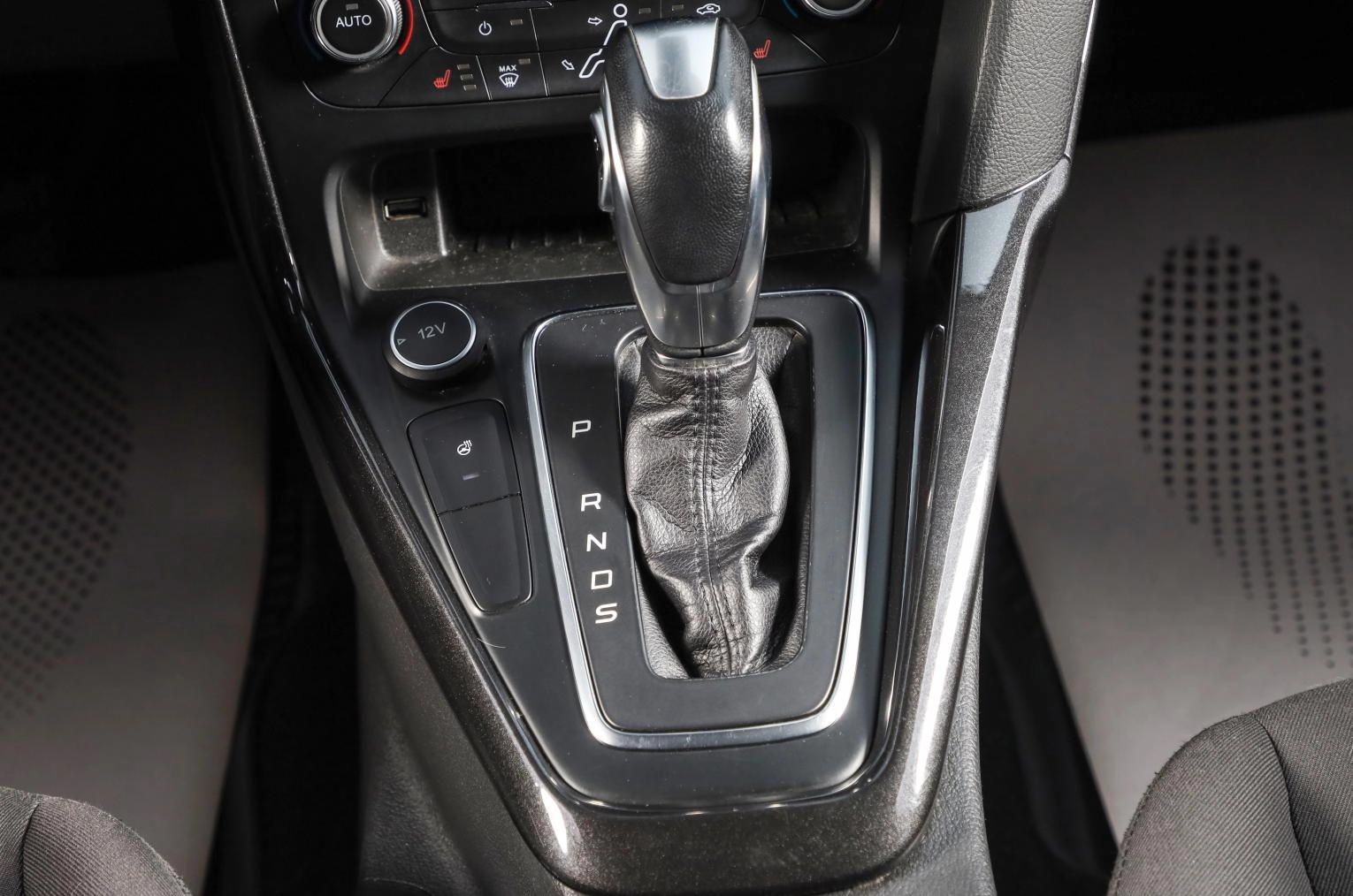 Ford Focus 15 из 18