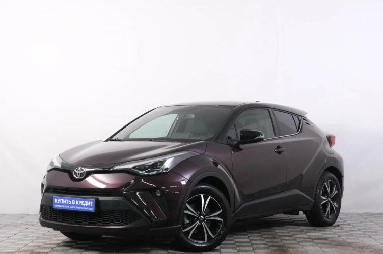 Toyota C-HR 3 из 6
