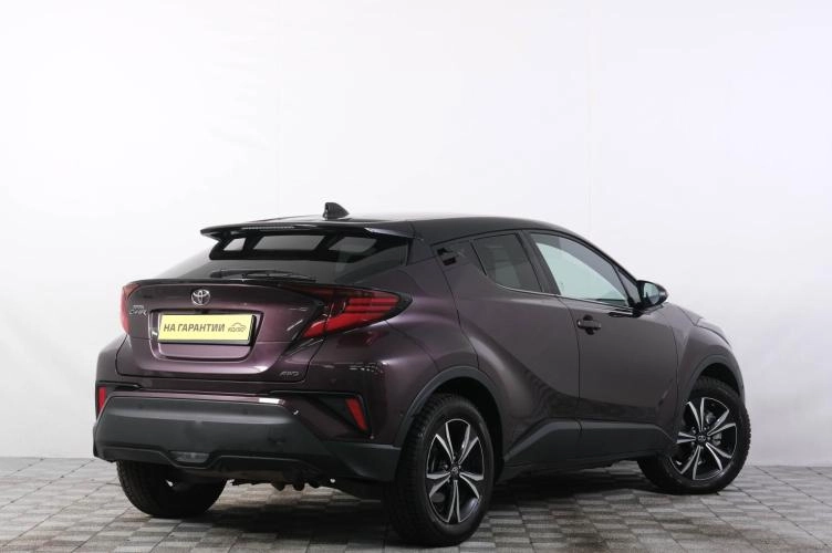 Toyota C-HR 6 из 6