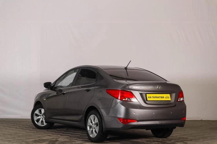 Hyundai Solaris 6 из 6