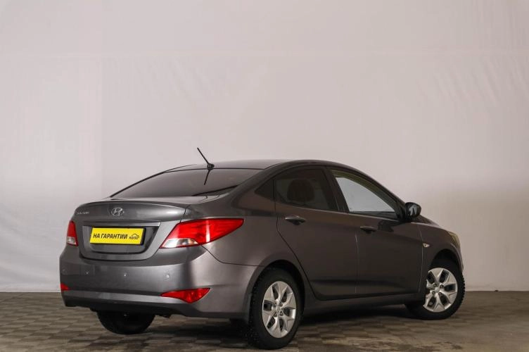 Hyundai Solaris 4 из 6