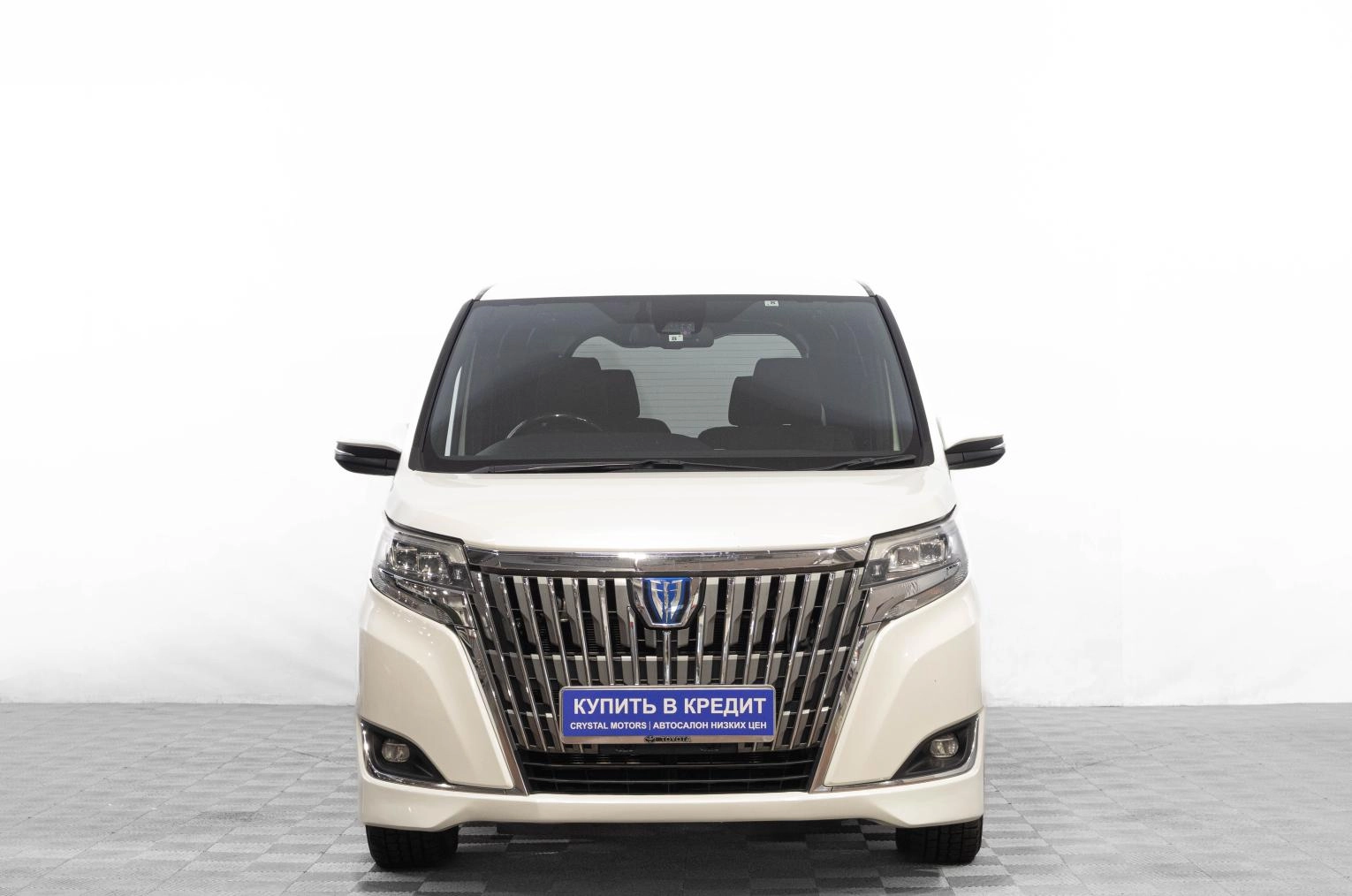 Toyota Esquire 2 из 29