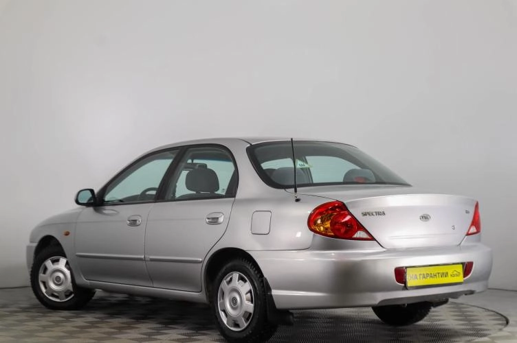 KIA Spectra 6 из 6