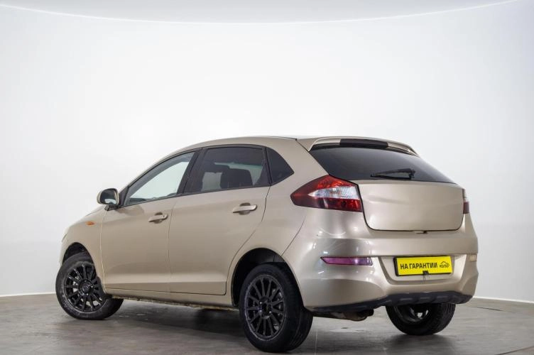 Chery Very 6 из 6