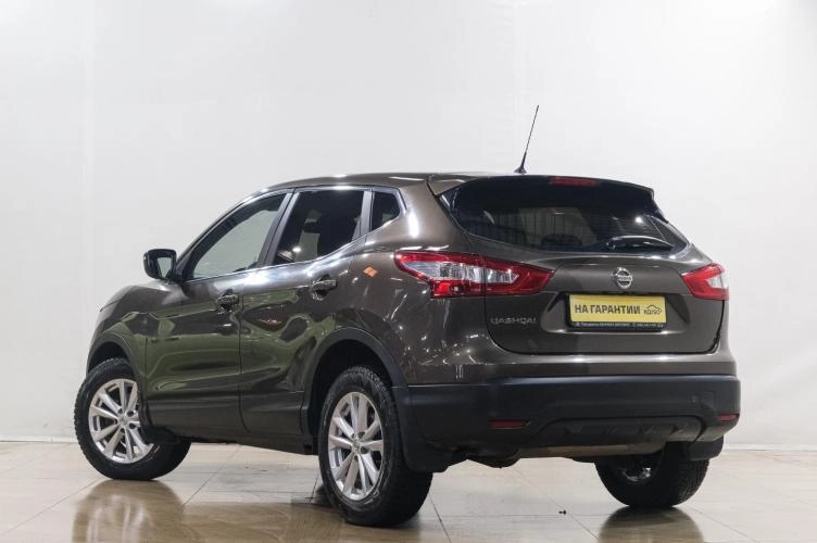 Nissan Qashqai 4 из 5